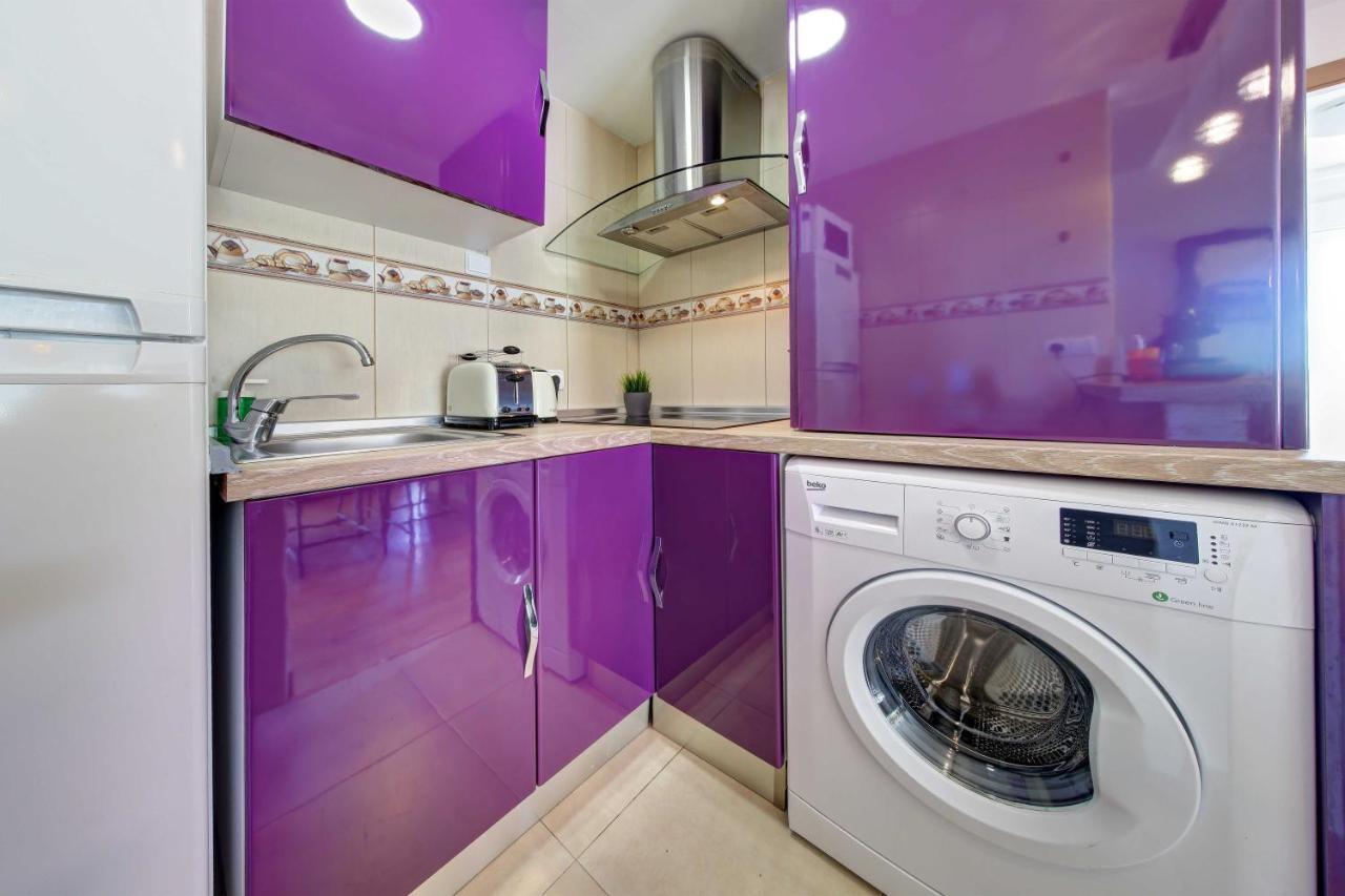 Apartament Pau Casals, 2 Min Walk From The Sea & Sea View Lloret de Mar Zewnętrze zdjęcie